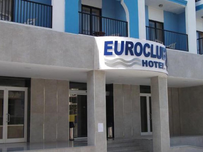 The Euroclub Hotel in Qawra, Malta Außenaufnahme