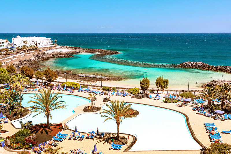 Hotel Grand Teguise Playa in Costa Teguise, Lanzarote Pool