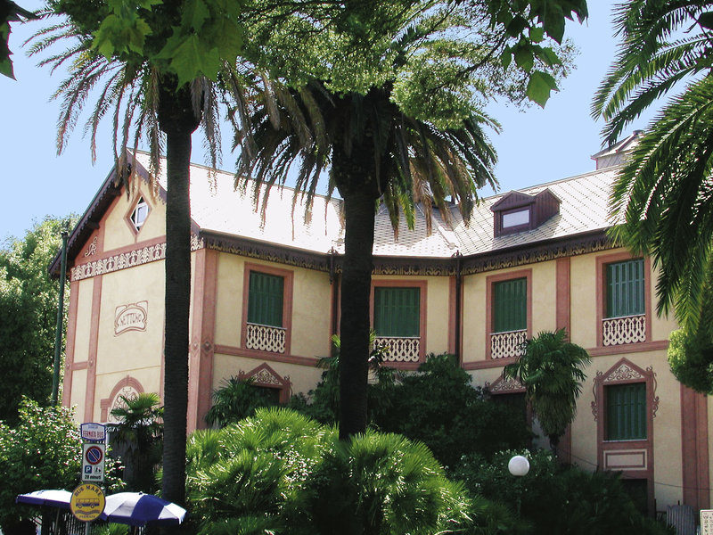 Suite Hotel Nettuno in Sestri Levante, Genua Außenaufnahme