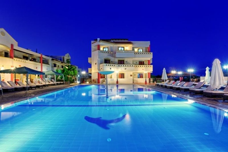 St. Constantin Hotel in Gouves, Heraklion (Kreta) Pool