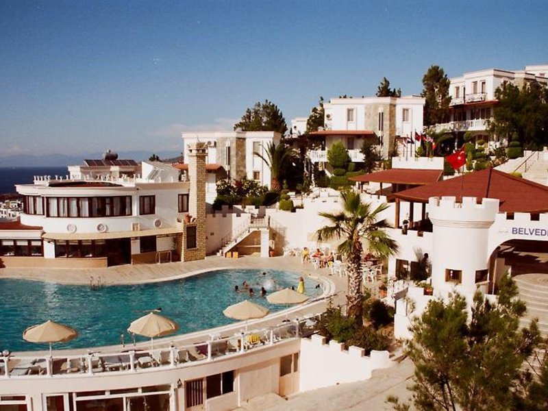 Family Belvedere Hotel in Yalikavak, Bodrum Außenaufnahme