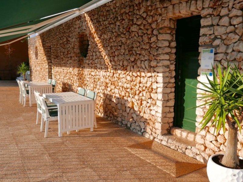 Apartamentos Desmais in Cala Galdana, Menorca (Mahon) Außenaufnahme