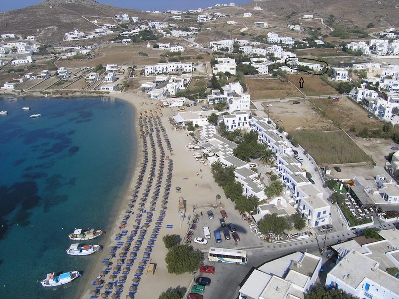 Madoupa Beach Apartments in Ornos, Mykonos Landschaft