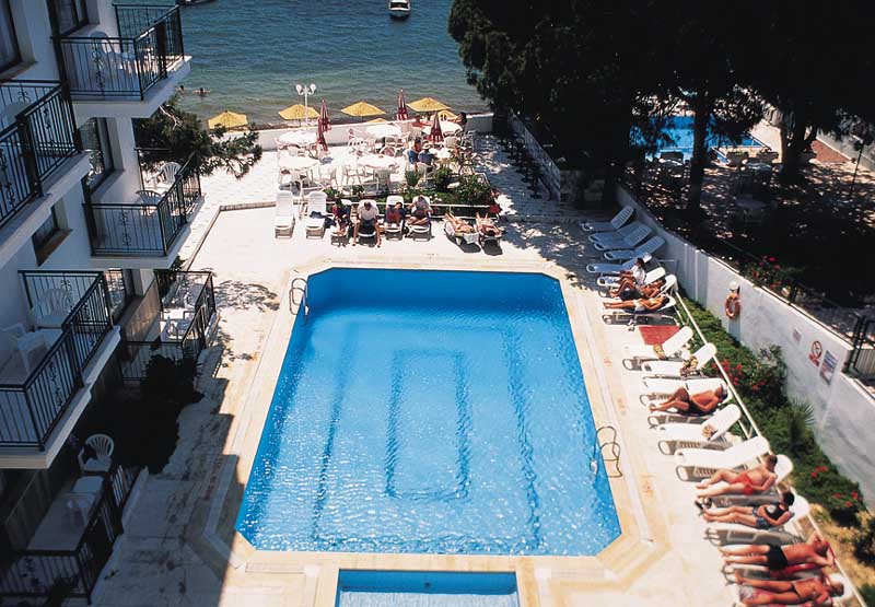 Signature Blue Resort in Kusadasi, Izmir Pool