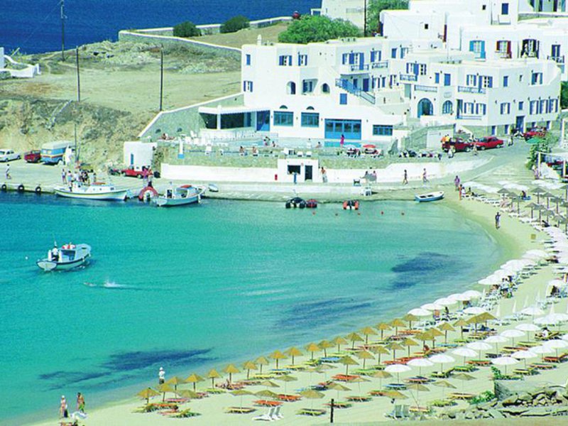 Petinos Beach Hotel in Platys Gialos, Mykonos Außenaufnahme