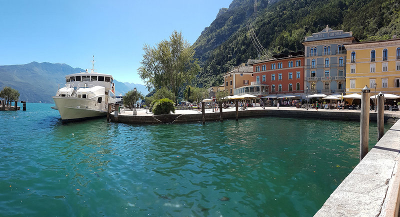 GHI Hotel Europa SkyPool & Panorama in Riva del Garda, Außenaufnahme