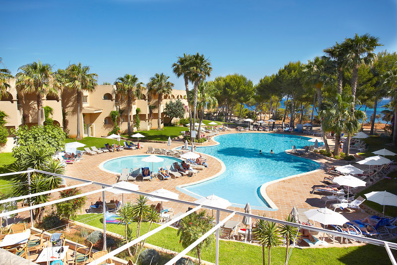 Grupotel Santa Eulària & Spa in Santa Eulalia del Rio, Ibiza Außenaufnahme