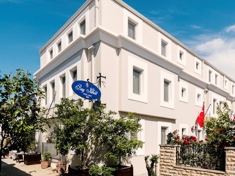 Bay Nihat Otel Lale in Ayvalik, Izmir Außenaufnahme