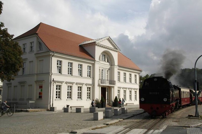 Halbersbacher Hotel Prinzenpalais Bad Doberan - Halbpension in Bad Doberan, Rostock-Laage (DE) Außenaufnahme