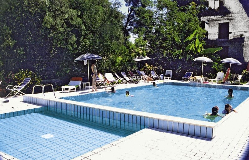 Garden in Alassio, Genua Pool