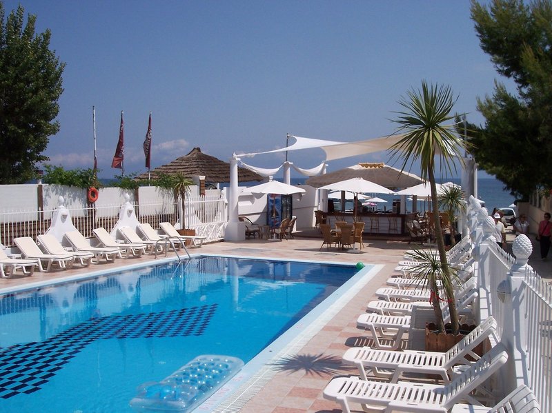 Cavo d'Oro Complex in Kavos, Korfu Pool