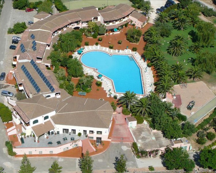 Nicolaus Club Quattro Lune Resort in Orosei, Olbia,Sardinien Außenaufnahme