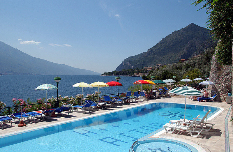 Astor in Limone sul Garda, Mailand (Malpensa) Pool