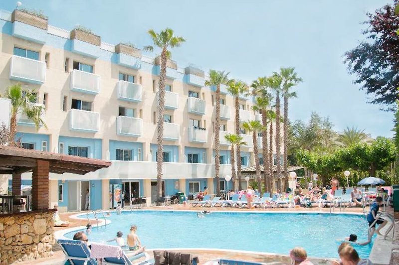 Villamarina Club Hotel in Salou, Reus Pool