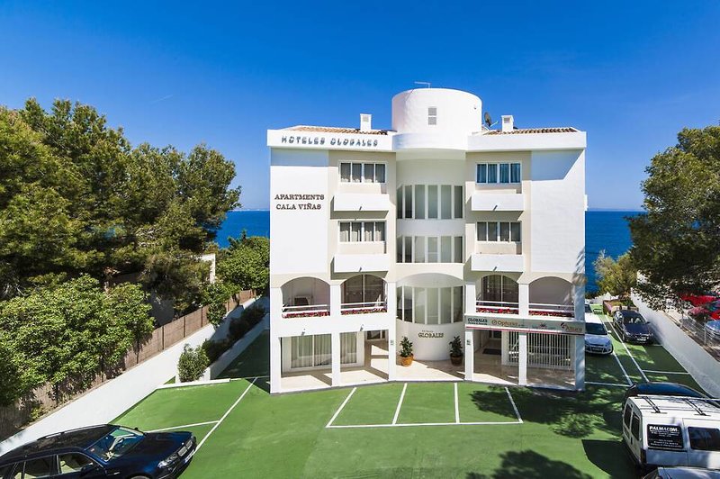 Globales Apartamentos Cala Viñas in Cala Viñas, Mallorca Außenaufnahme