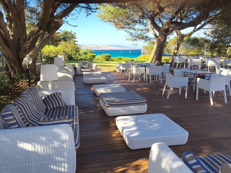 UNAHOTELS Club Ancora in Stintino, Olbia,Sardinien Terasse