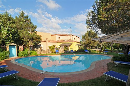 Hotel Il Piccolo Golf in Porto Cervo, Olbia,Sardinien Pool