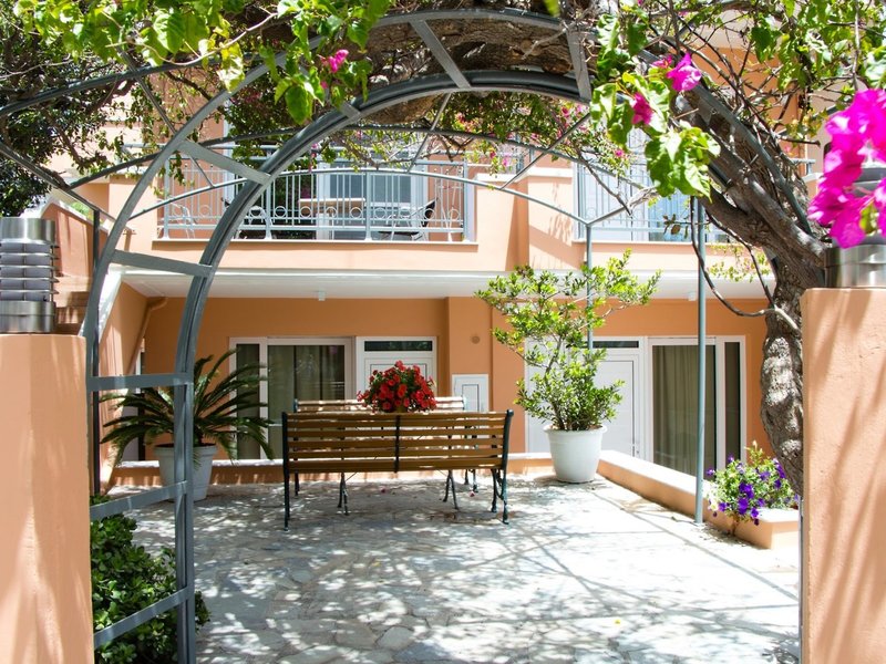 Poseidon Studios & Apartments in Paleochora, Chania (Kreta) Außenaufnahme