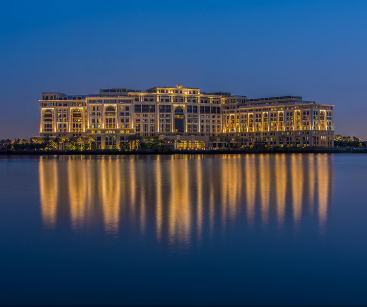 Palazzo Versace Dubai in Dubai, Dubai Außenaufnahme