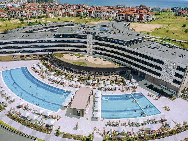 Aqua Paradise Resort in Nessebar, Varna Pool