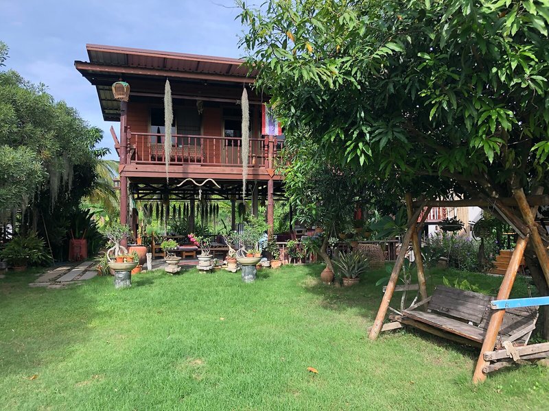 Metha Country View Homestay in Sing Buri, Bangkok Außenaufnahme