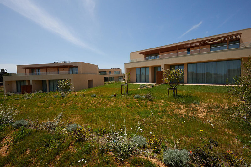 White Shell Beach Villas in Porches, Faro Außenaufnahme