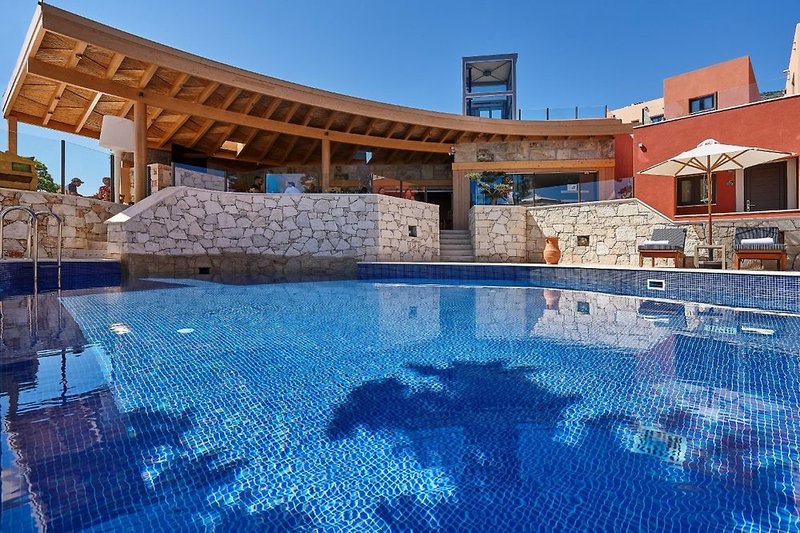 Esperides Resort Crete in Koutouloufari, Heraklion (Kreta) Pool