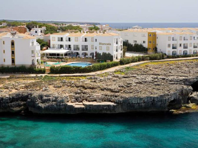 Apartamentos Blancala in Cala Blanca, Menorca (Mahon) Außenaufnahme