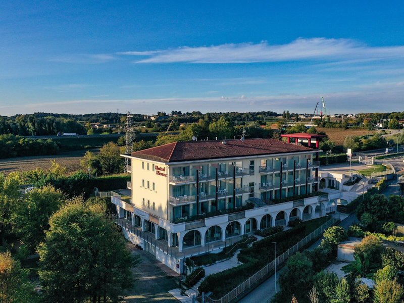 Rivus in Peschiera del Garda, Mailand (Bergamo) Außenaufnahme