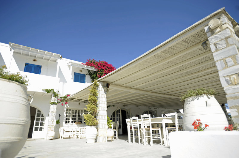 Galatis Hotel in Aliki, Santorini Terrasse