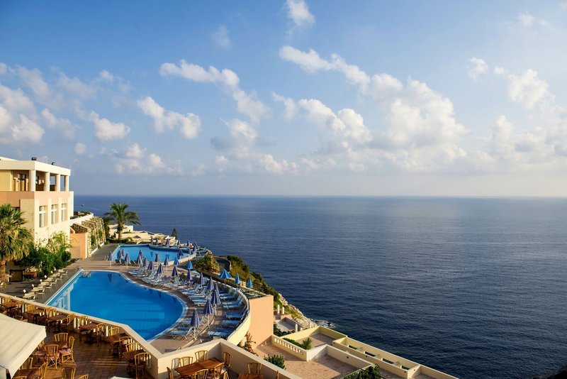 Athina Palace Resort & Spa in Made, Heraklion (Kreta) Pool