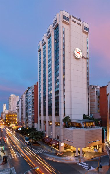 Hotel Libertador in Buenos Aires, Buenos Aires (Ministro Pistarini) Außenaufnahme