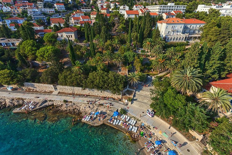 Hotel Moeesy, Blue & Green Oasis in Hvar, Split (Kroatien) Strand