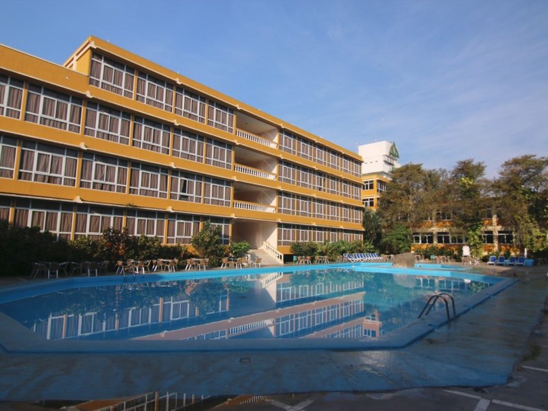 Hotel Sierra Maestra in Bayamo, Holguin Außenaufnahme