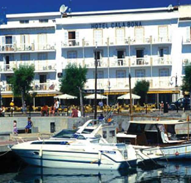 Hotel Cala Bona in Cala Bona, Mallorca Außenaufnahme