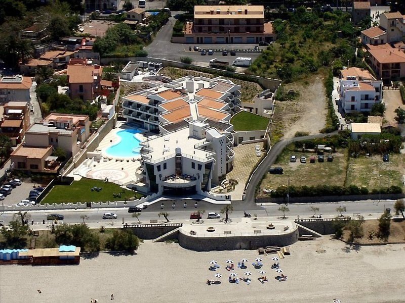 Cefalu Sea Palace in Cefalù, Catania Außenaufnahme