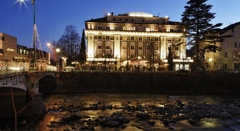 Meranerhof in Meran, Bolzano Außenaufnahme