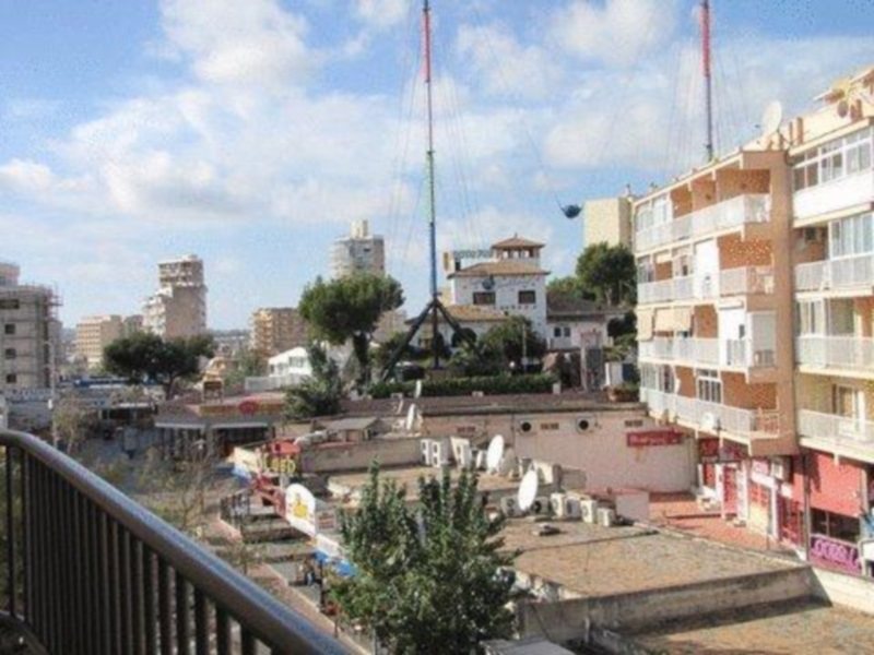 Appartements Nightlife in Magaluf, Mallorca Terrasse