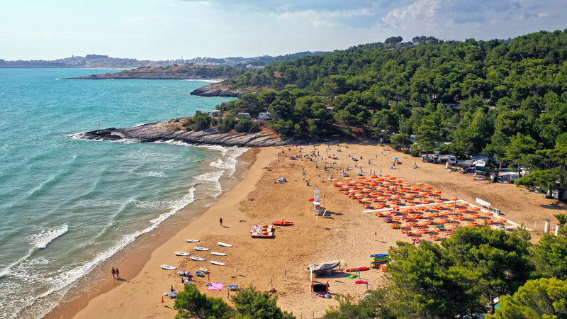 Villaggio Punta Lunga in Vieste, Brindisi Strand