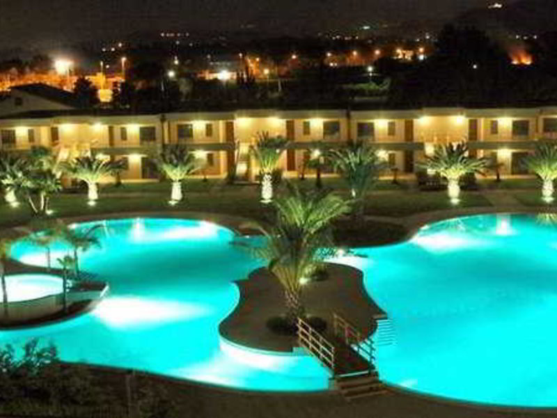 Minerva Resort in Paestum, Neapel Außenaufnahme