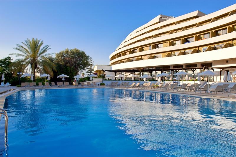 Olympic Palace Resort Hotel & Convention Center in Ixia, Rhodos Pool