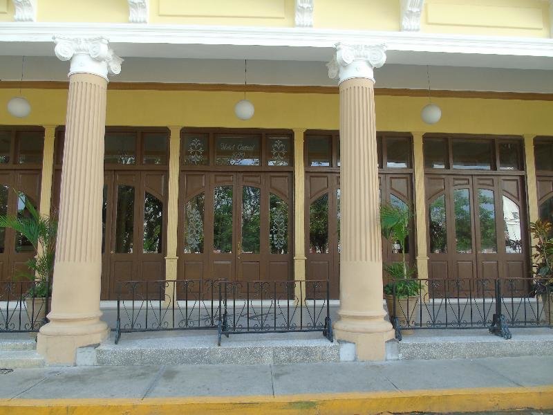 Hotel E Central Villa Clara in Santa Clara, Santa Clara Außenaufnahme