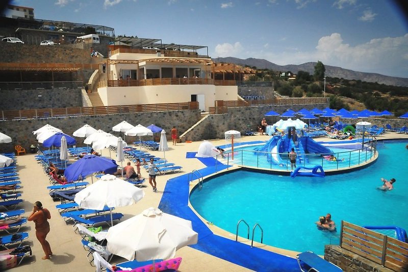 Elounda Waterpark Residence Hotel in Elounda, Heraklion (Kreta) Pool