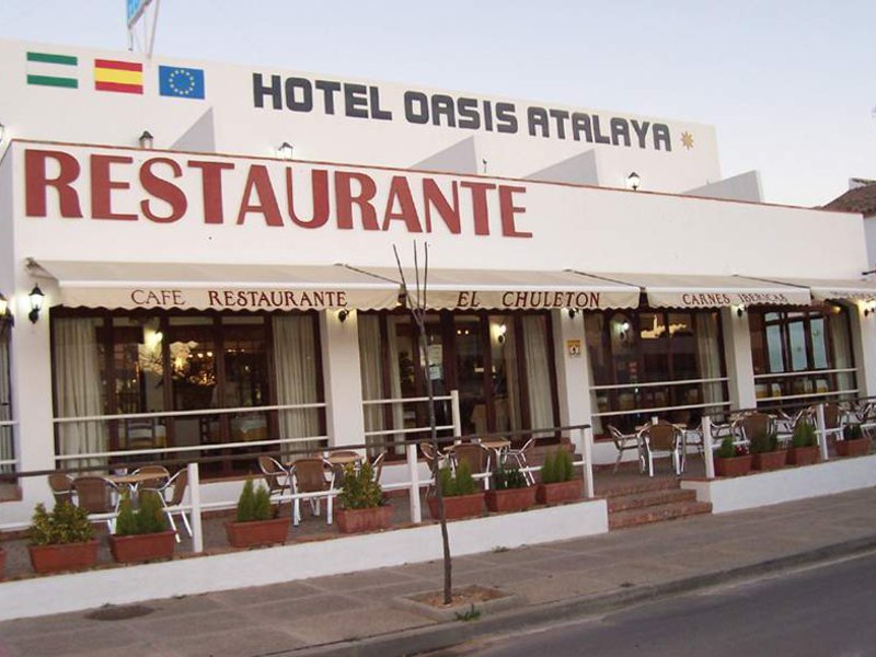 Oasis Atalaya Hotel in Conil de la Frontera, Jerez De La Frontera Außenaufnahme
