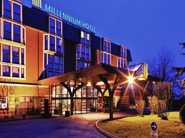 Millennium Hotel Paris Charles De Gaulle in Roissy-en-France, Paris-Charles De Gaulle Außenaufnahme