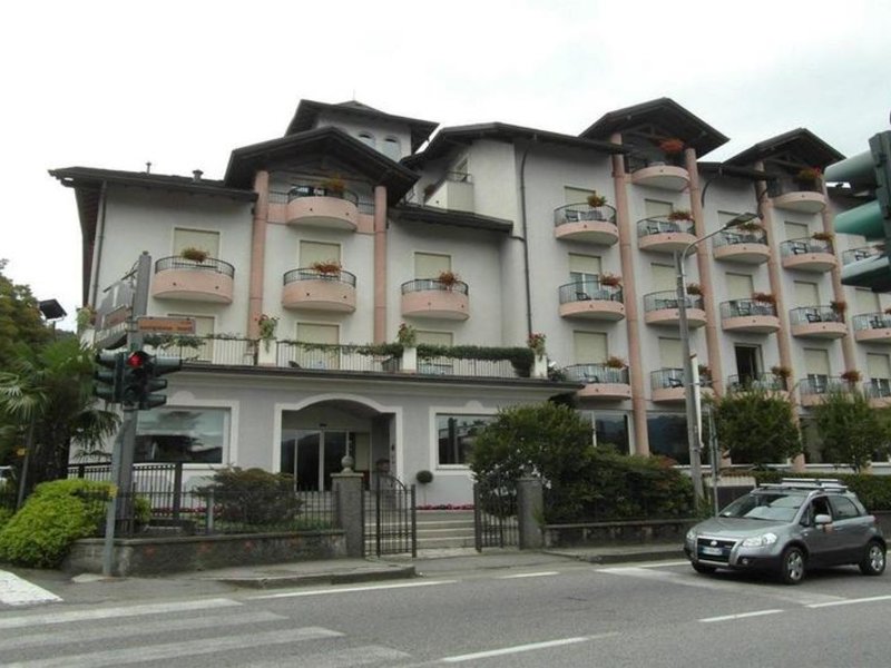 Hotel Della Torre Stresa in Stresa, Mailand (Malpensa) Außenaufnahme