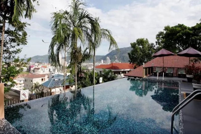 Patong Cottage in Kathu, Phuket (Thailand) Pool