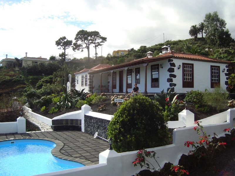 Tres Pinos y Lina Medina in Villa de Mazo, La Palma Außenaufnahme