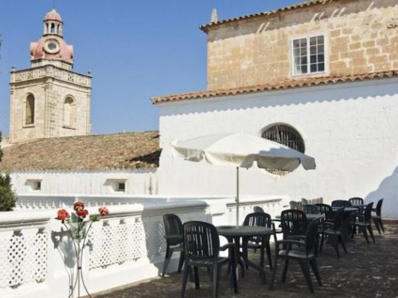 El Claustre de Ciutadella in Ciutadella de Menorca, Menorca (Mahon) Terasse