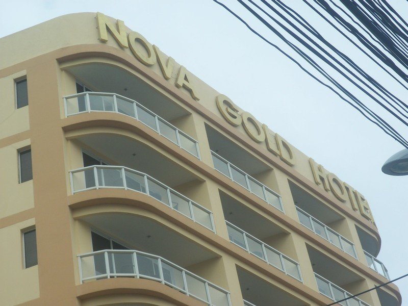 Nova Gold Hotel in Chon Buri, Bangkok Außenaufnahme